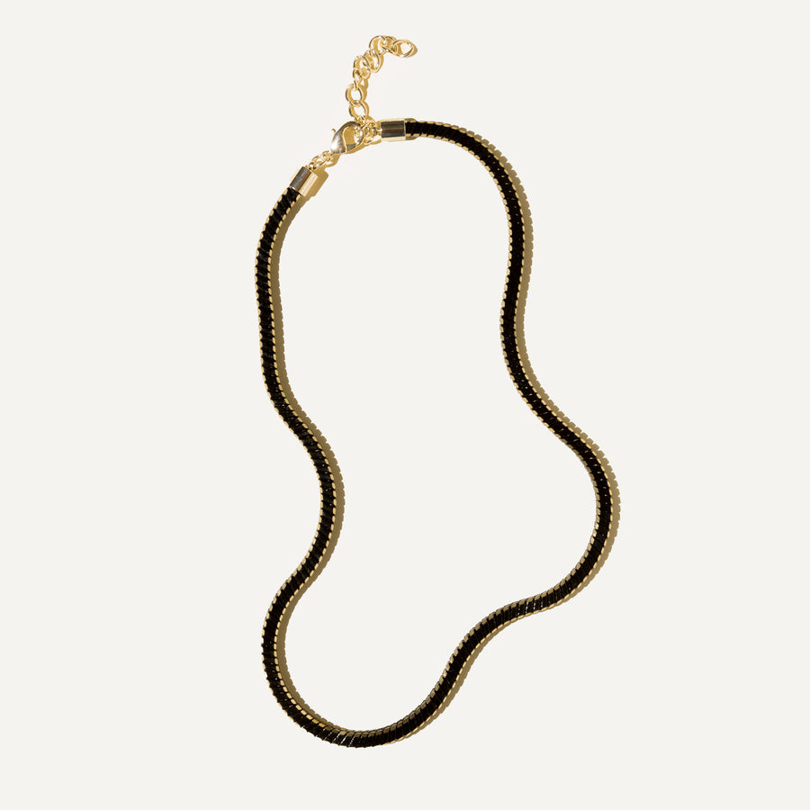 Collier épais noir et or en laiton