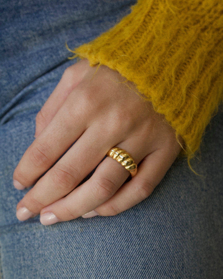 FIGARO croissant ring 14K Gold Vermeil